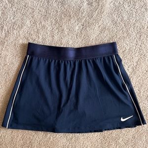 Nike Tennis Court Dri-Fit Skirt small